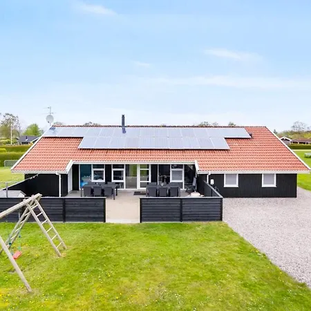 Luxury Retreat With Pool - By Traum